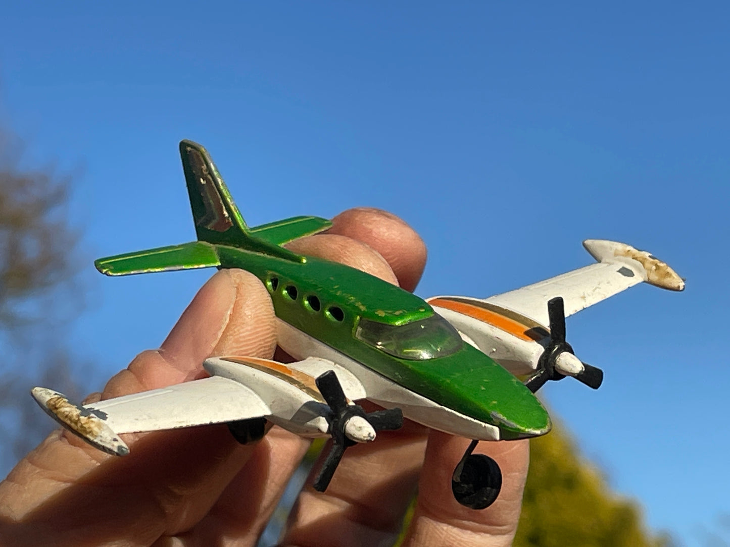 Die- cast toy aeroplanes, Lesney Cessna and Maisto B-25J Mitchell