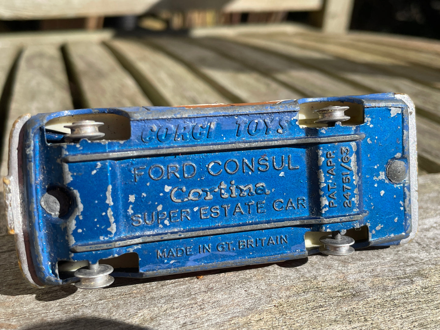 Corgi Toys Ford Consul Super estate car made in Great Britain