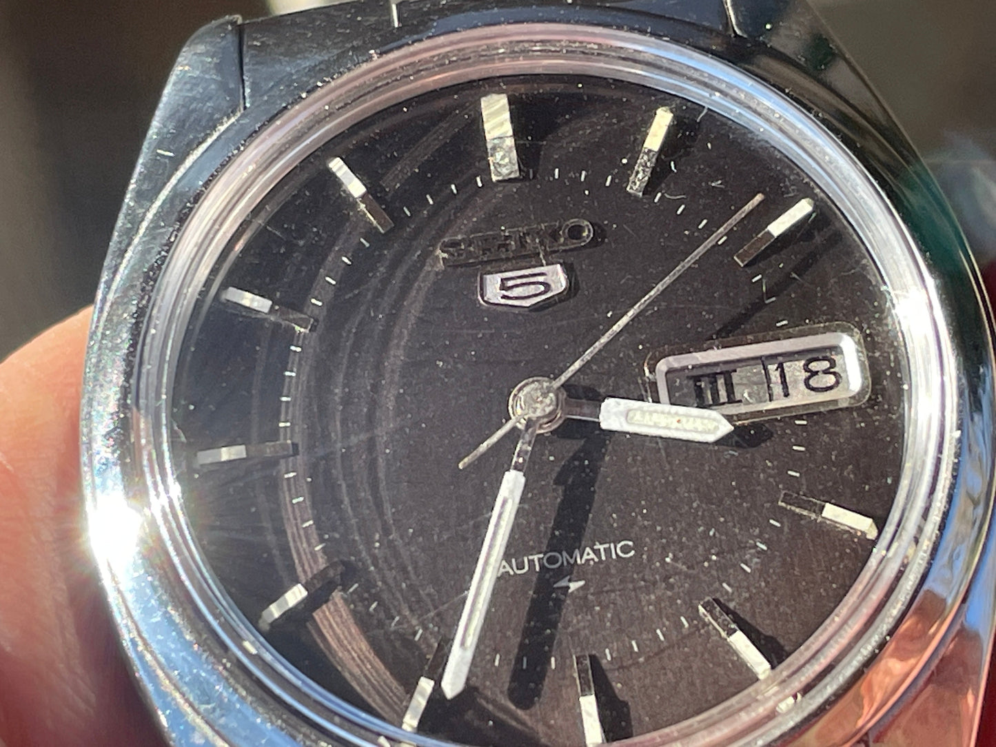 Rare Seiko 5 automatic automatic Classic Black face with Roman numeral day date wheel
