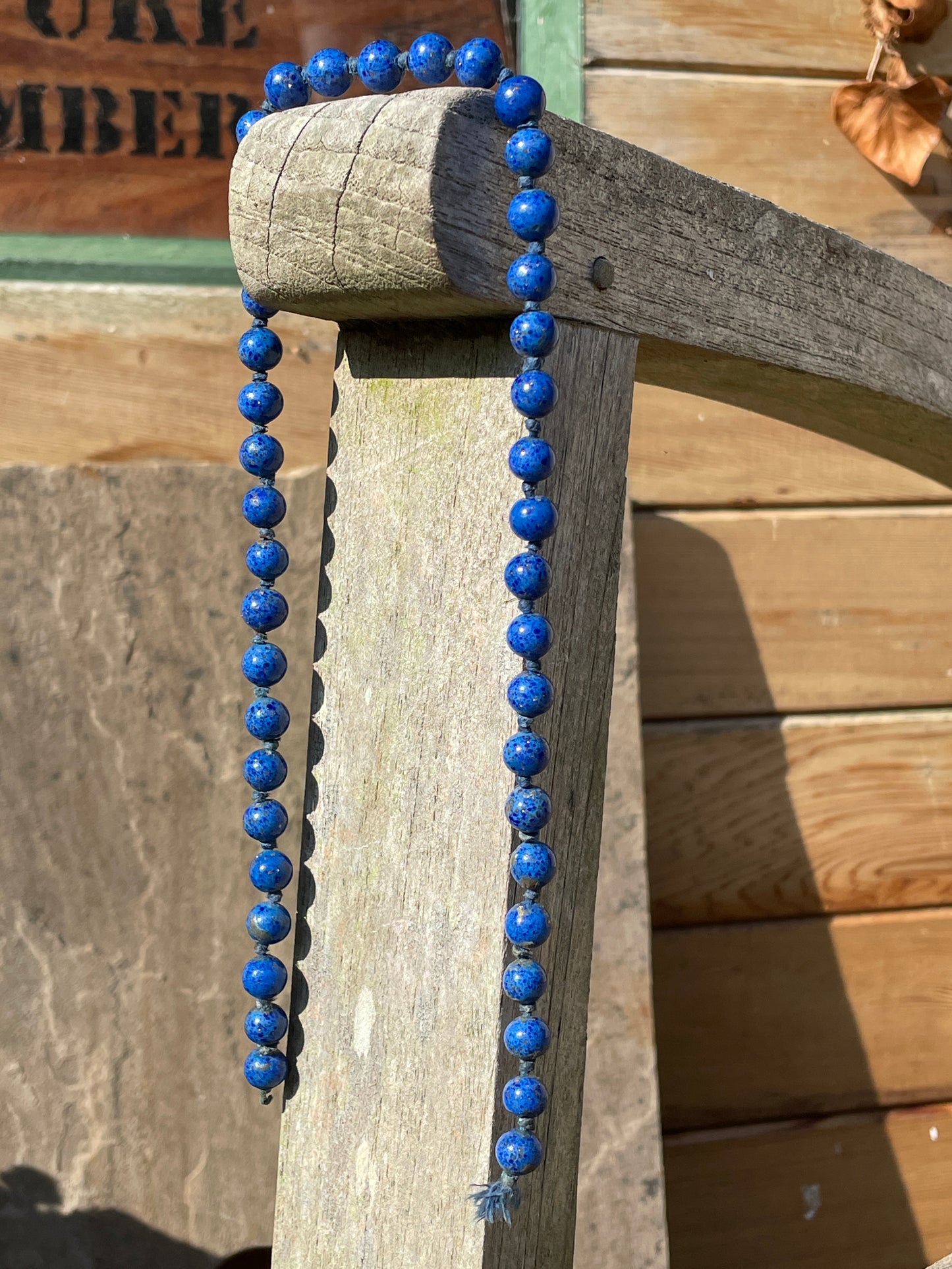 Vintage Lapis Lazuli neckless 41cm long 8mm beads