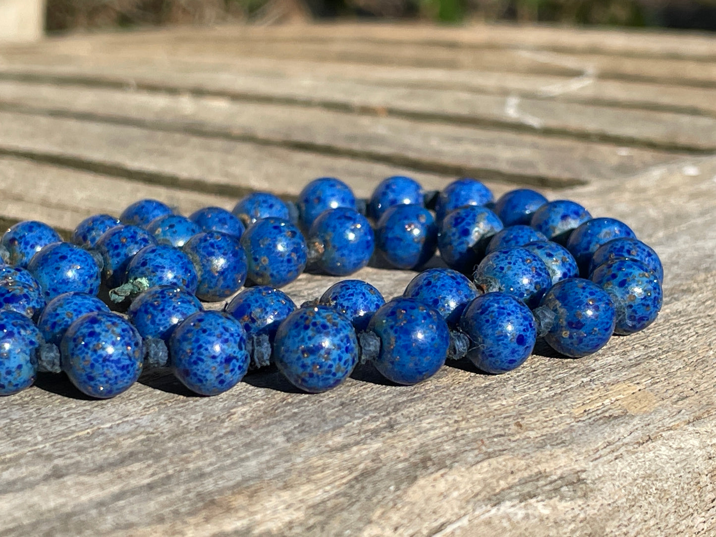 Vintage Lapis Lazuli neckless 41cm long 8mm beads