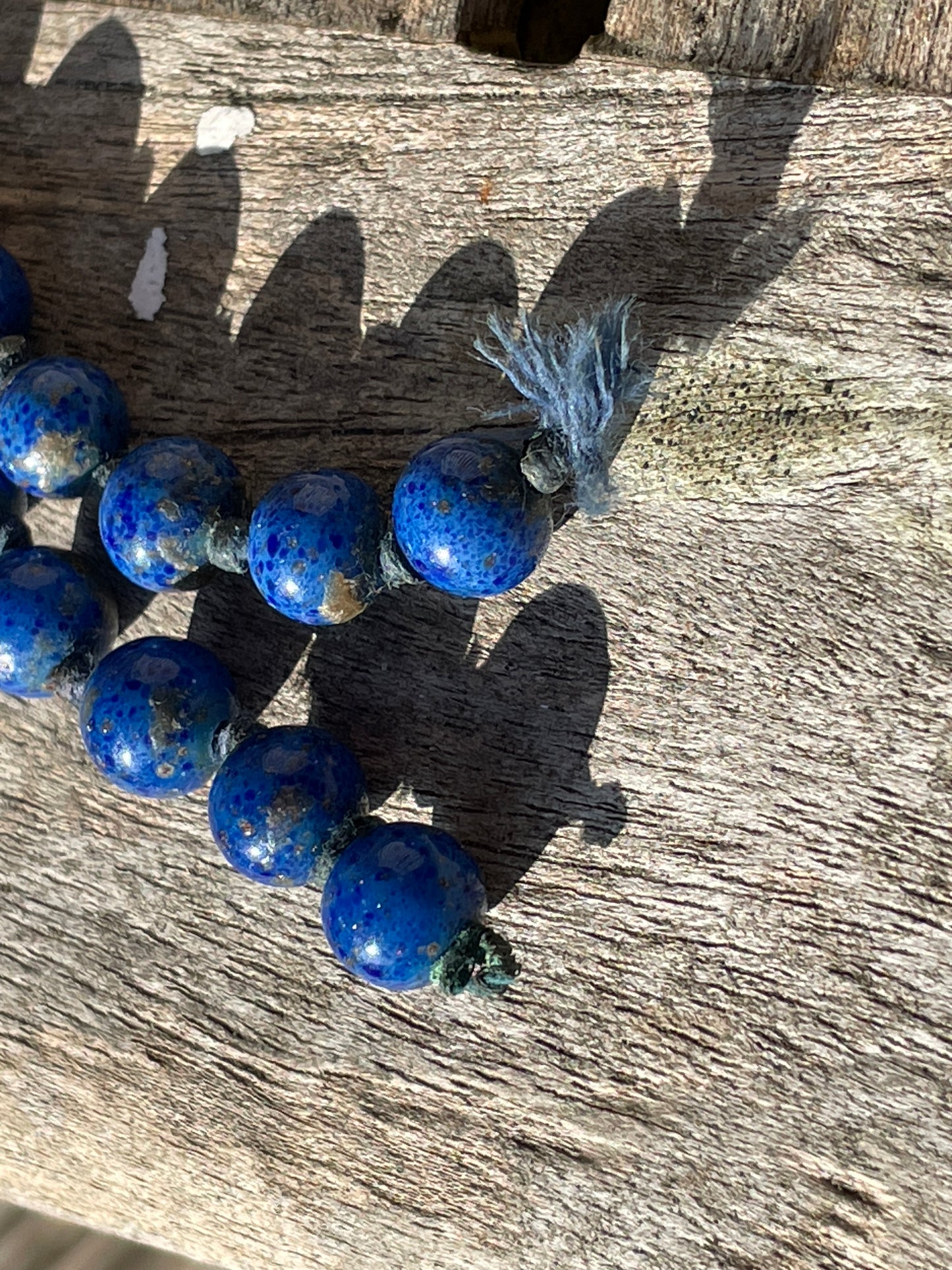 Vintage Lapis Lazuli neckless 41cm long 8mm beads