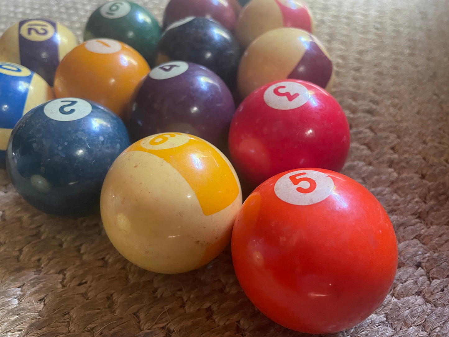 Vintage Pool Balls – Complete Set – Spots & Stripes with Cue Ball – 5cm Diameter – Uncleaned Original Condition