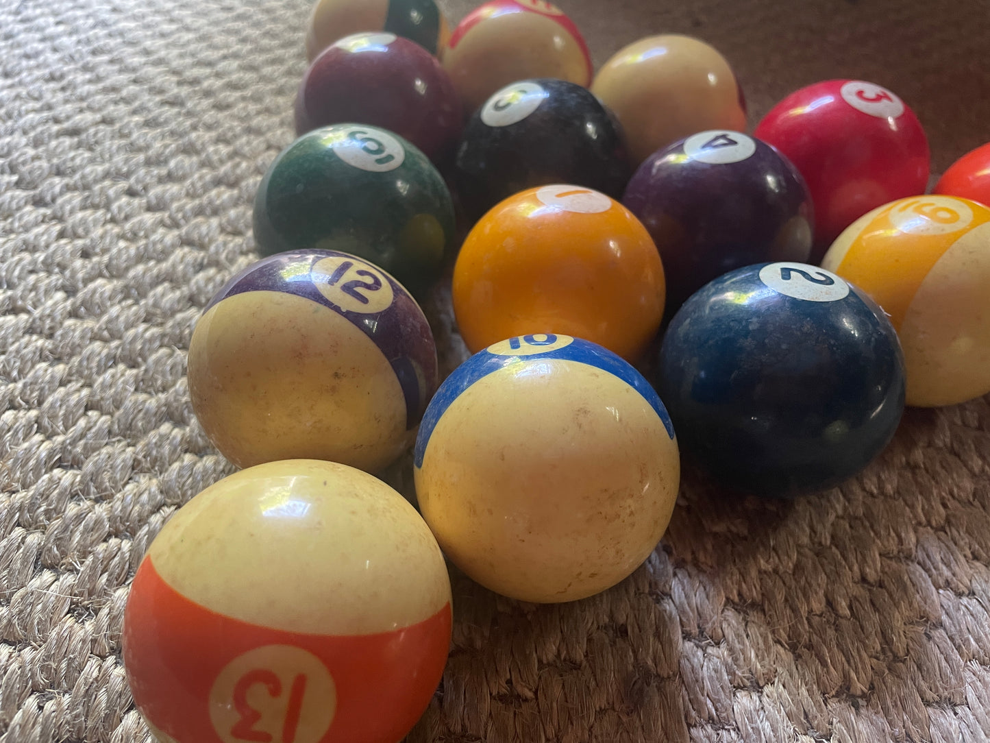Vintage Pool Balls – Complete Set – Spots & Stripes with Cue Ball – 5cm Diameter – Uncleaned Original Condition