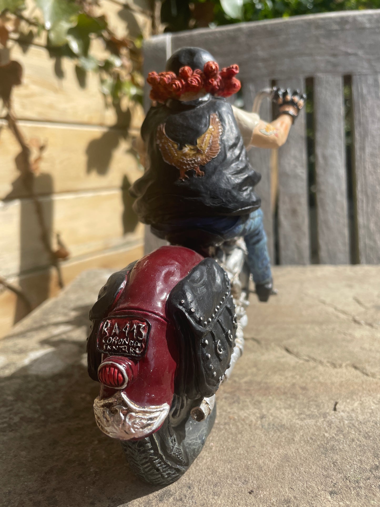 Guillermo Forchino “The Motorbike” Sculpture – Comic Art Figurine – 1980s Design – 25cm Long – Excellent Condition