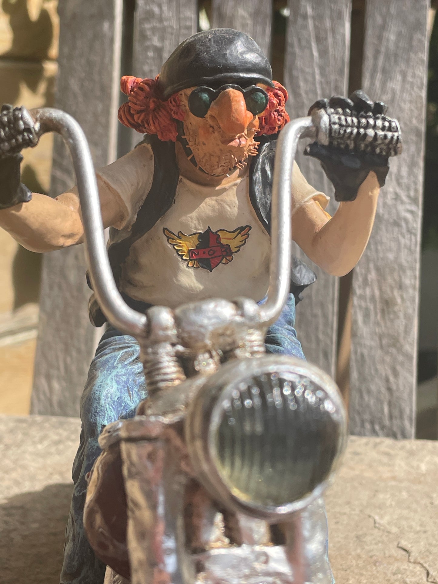 Guillermo Forchino “The Motorbike” Sculpture – Comic Art Figurine – 1980s Design – 25cm Long – Excellent Condition