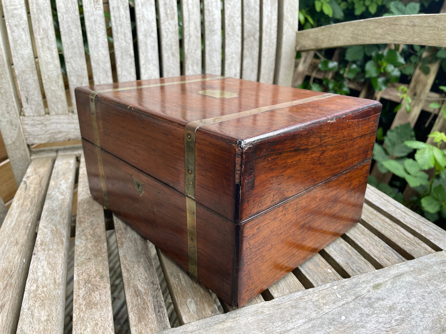 A Victorian Mahogany Campaign Style Workbox With Brass Strap Mounts and Vacant Cartouche 25x19x13cm High