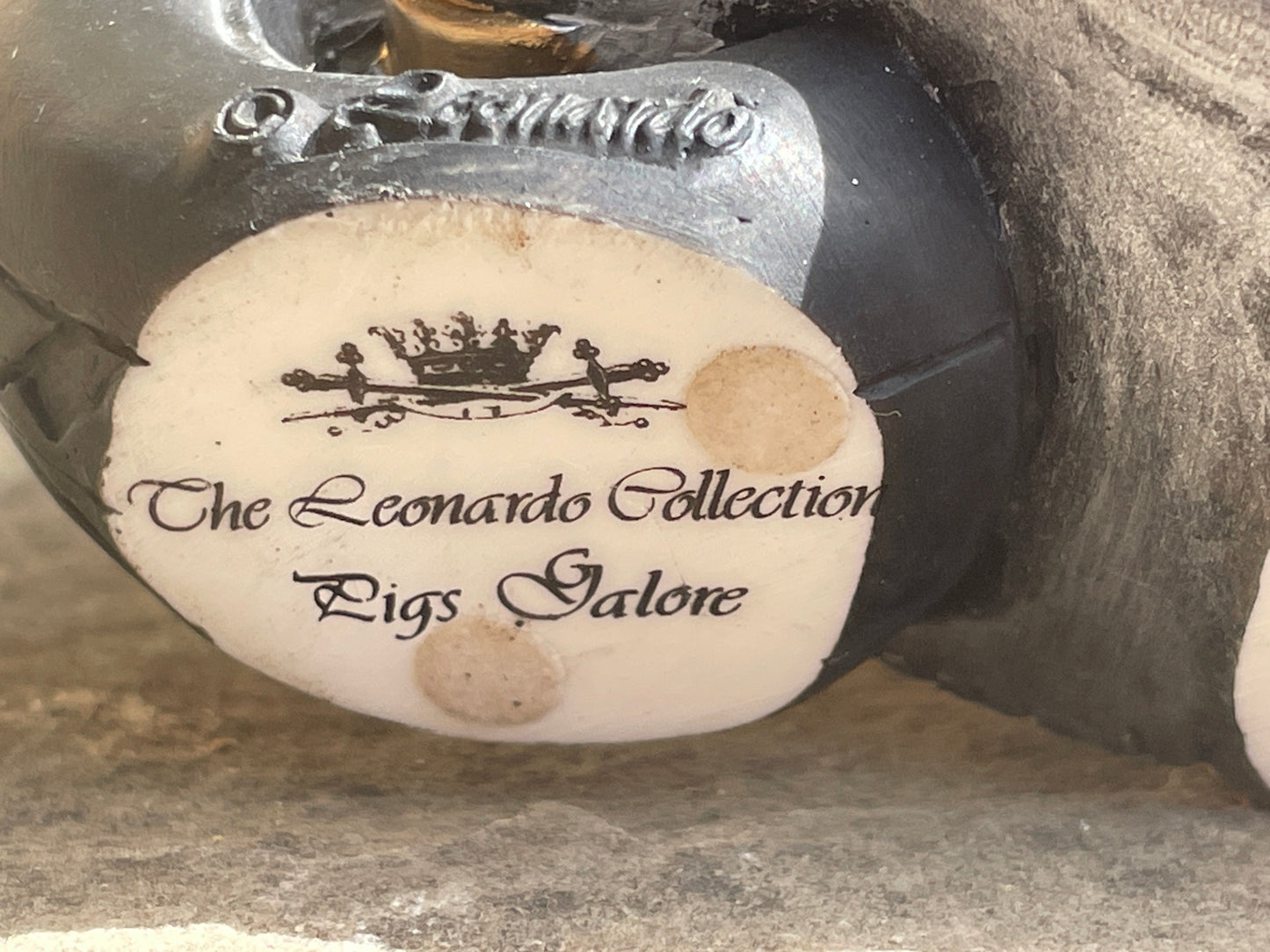 Whimsical Pigs Galore Figurine – The Leonardo Collection – Playful Pig Collectible Animal Decor – Perfect Gift for Pig Lovers