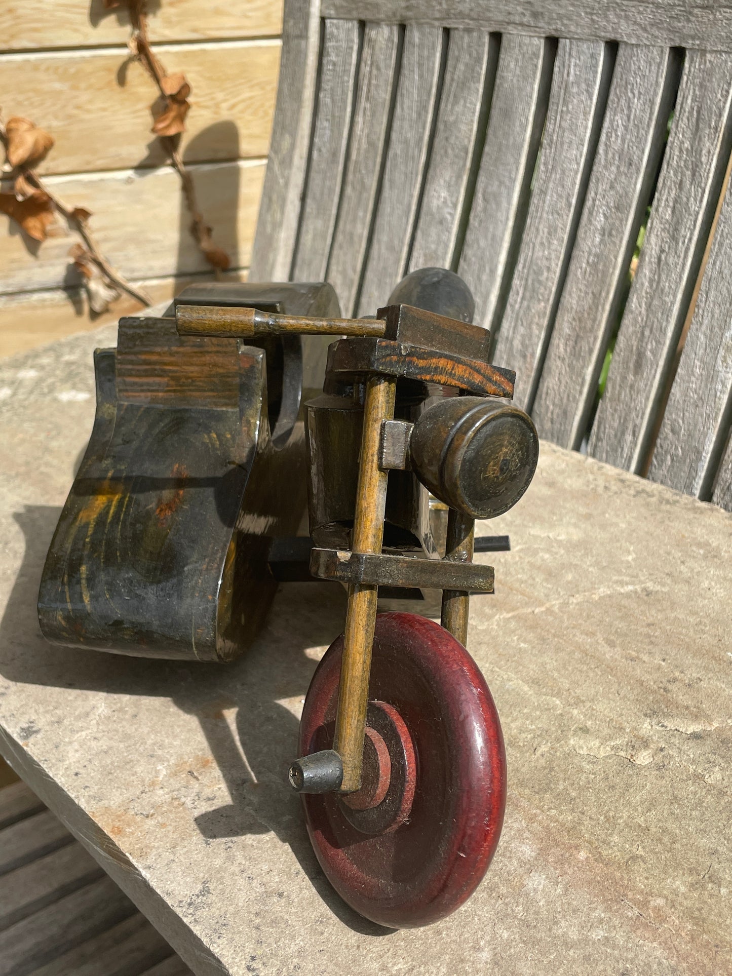Handmade Wooden Motorbike with Sidecar – Tienshan CJM2120 - 31cm long