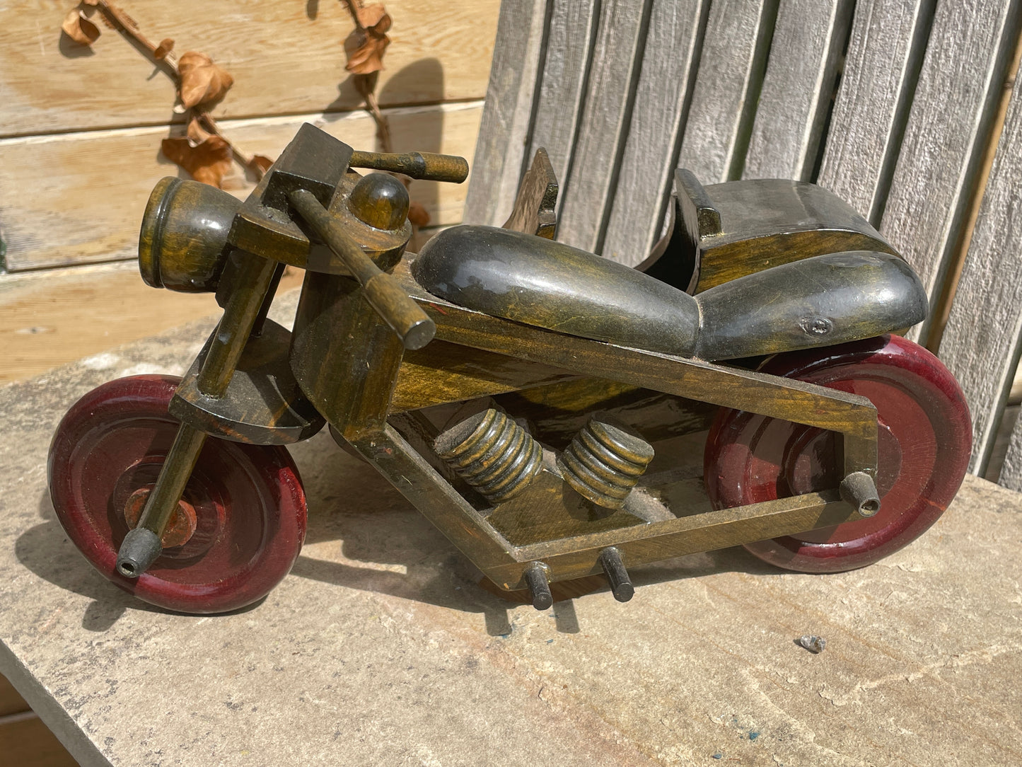 Handmade Wooden Motorbike with Sidecar – Tienshan CJM2120 - 31cm long