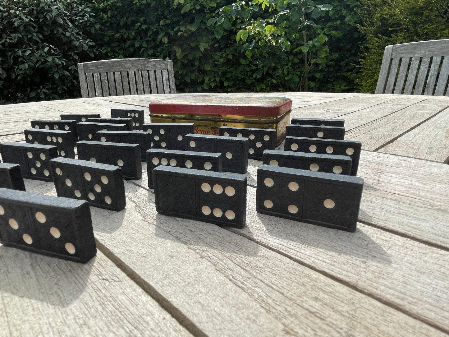 Vintage Spears Games Domino Set – Ships Design on Rear – Classic Wooden Dominoes – Retro Game Set