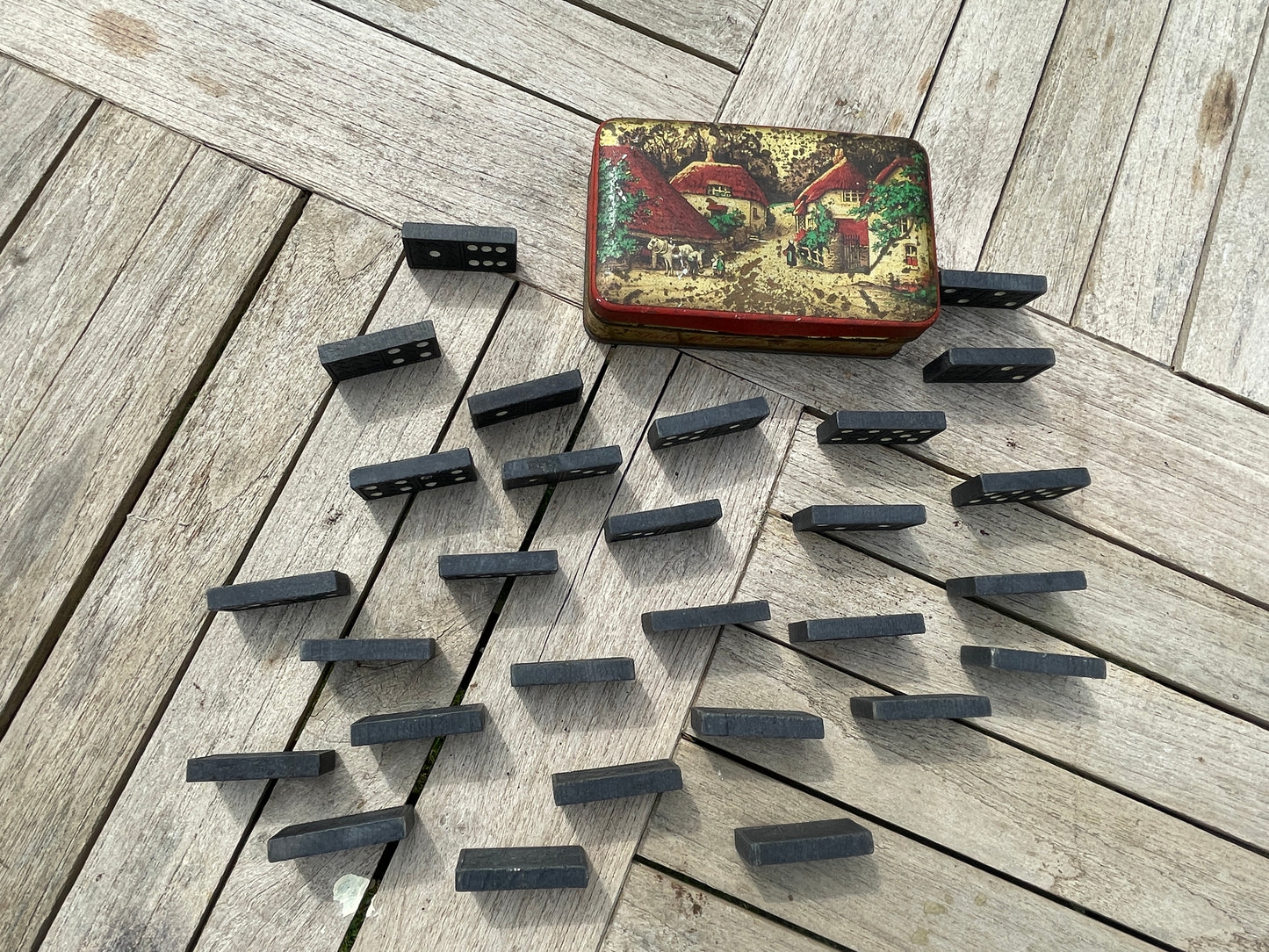 Vintage Spears Games Domino Set – Ships Design on Rear – Classic Wooden Dominoes – Retro Game Set