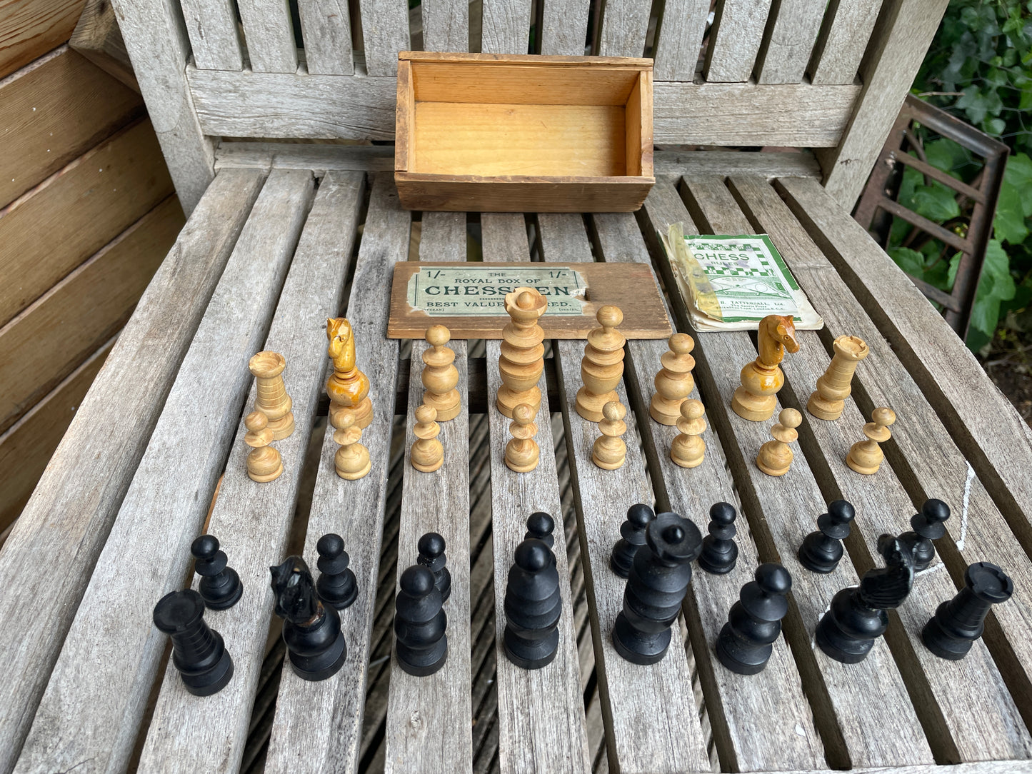 Antique Victorian “The Royal Box of Chessmen” Set – Early Jaques Style Northern Upright – Turned Boxwood & Ebony Finish, c.1900
