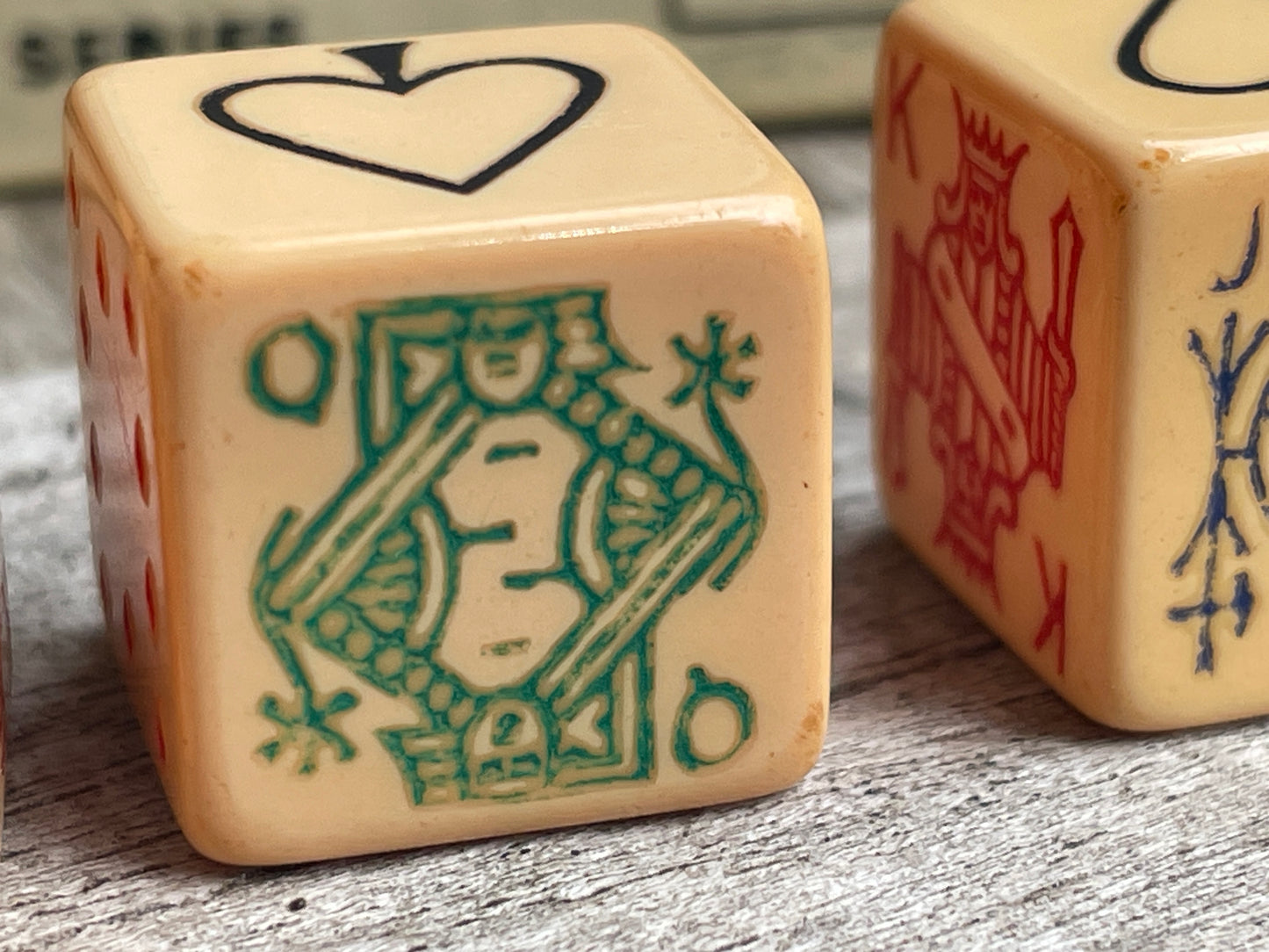Vintage Poker Dice Set – HPG Series – Boxed – Faux Bakelite Style – 1950s–60s Game Night Collectible