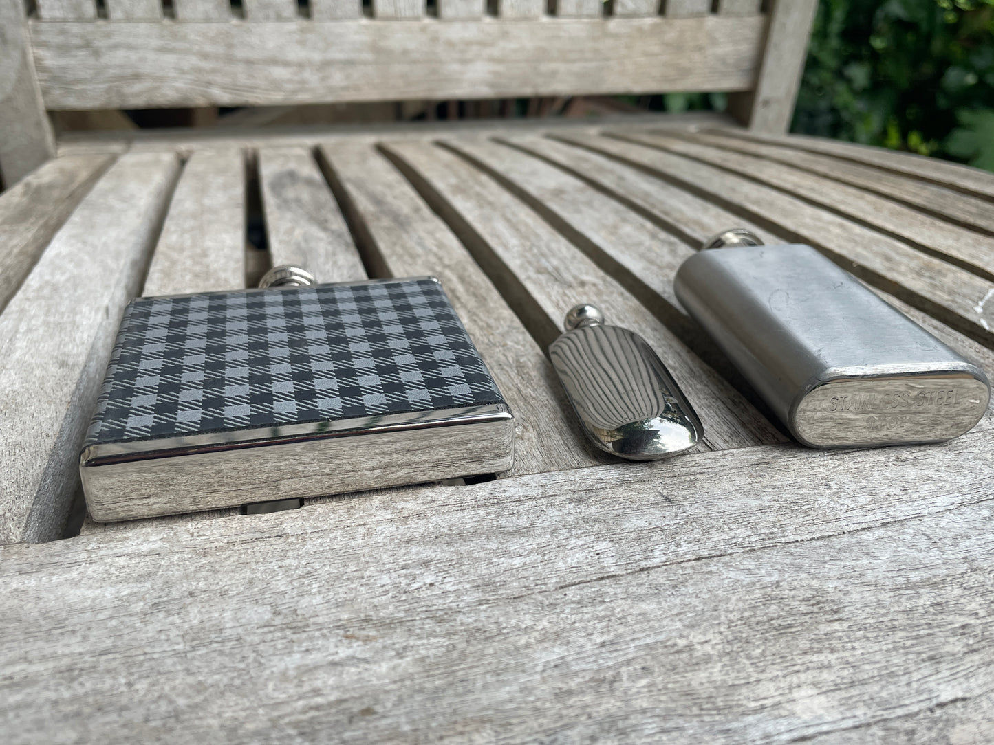 Set of 3 Mini Hip Flasks – Stainless Steel & Patterned – 1.7oz Travel Flasks – Retro Barware