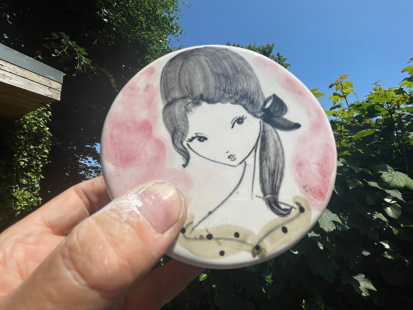 Vintage Handmade Maltese Ceramic Trinket Box – Hand-Painted Mod Girl Illustration – Mid Century Style Lidded Pot
