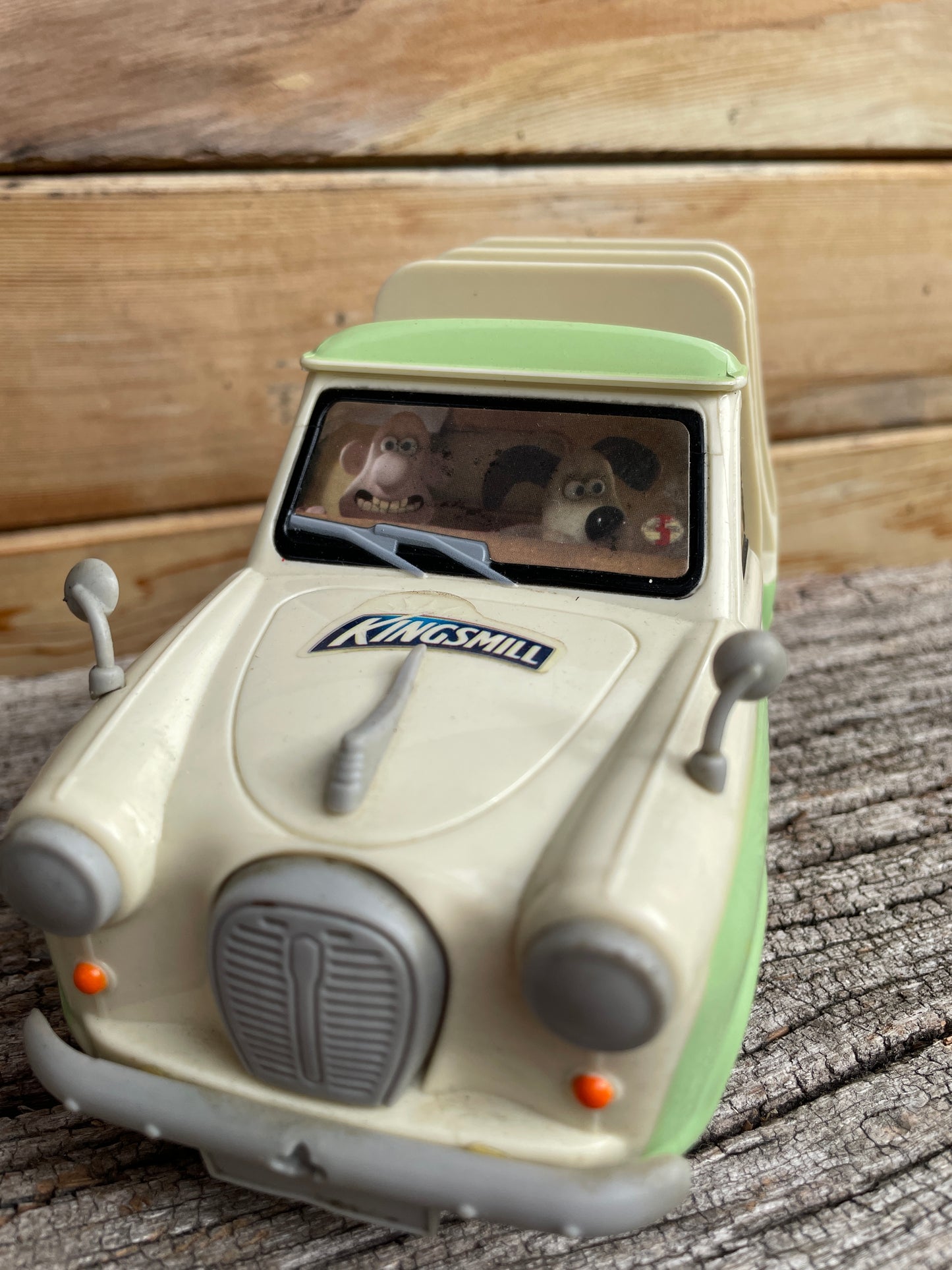 Wallace And Gromit Kingsmill Toast Van from A Matter of Loaf and Death film