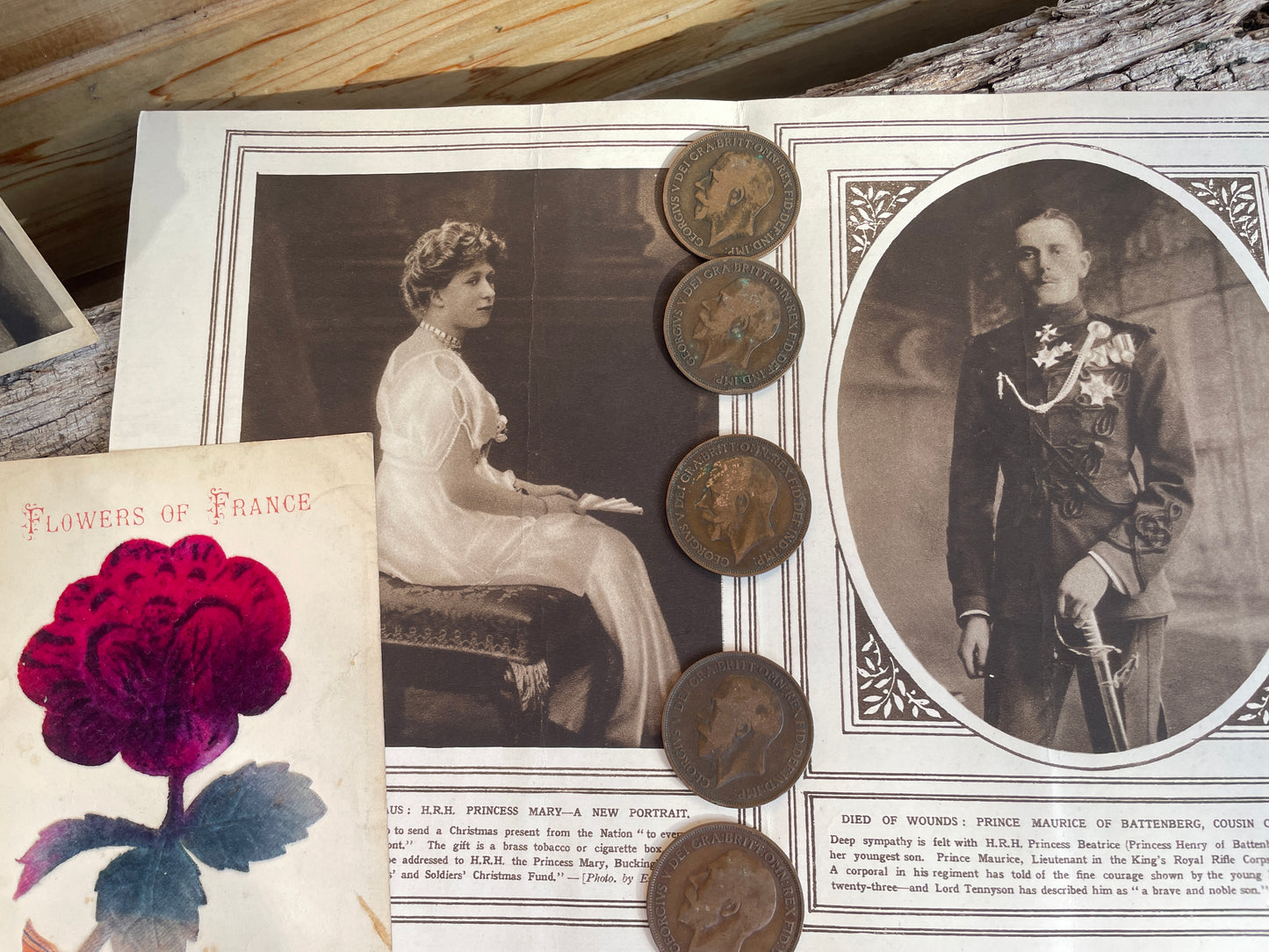 Rare WW1 1914 Princess Mary Christmas Tin with large contents collection
