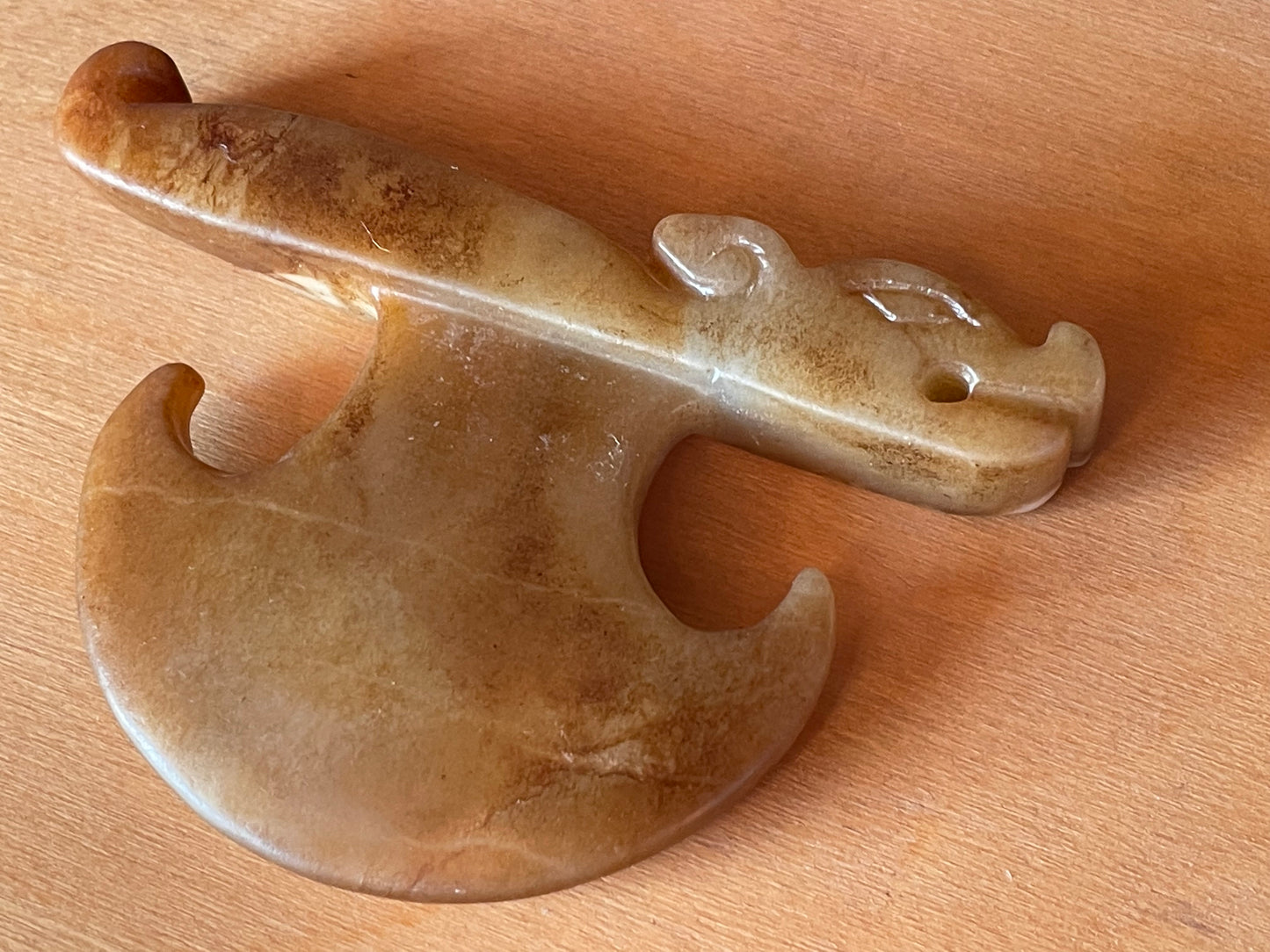 A Chinese Archaistic Hardstone Carving 7.5x5cm - Ceremonial axe with head of a Chinese Mythical creature