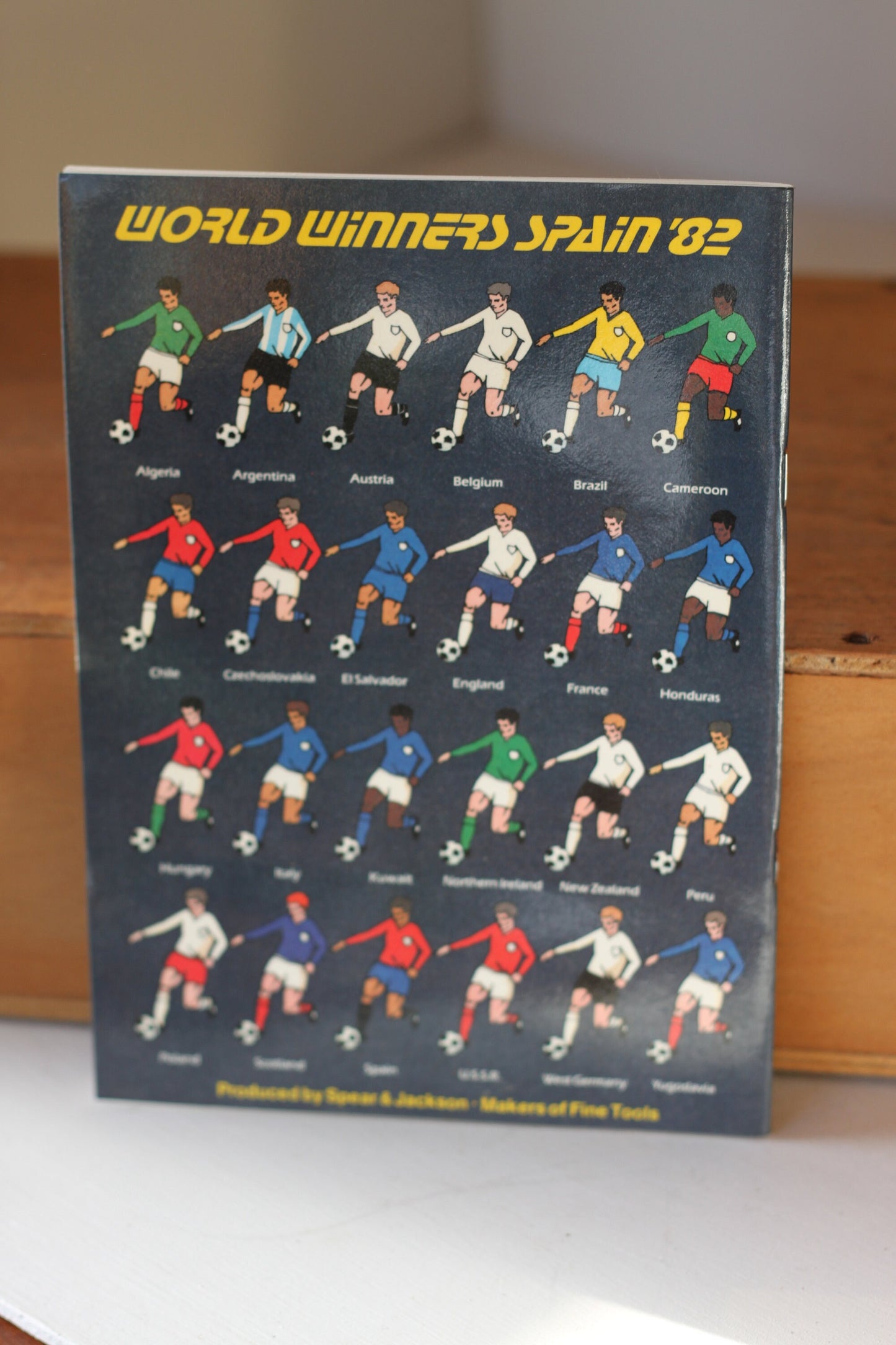 The Football World Cup 82 - The World's Winners guide to the 1982 World Cup by Lawrie McMenemy