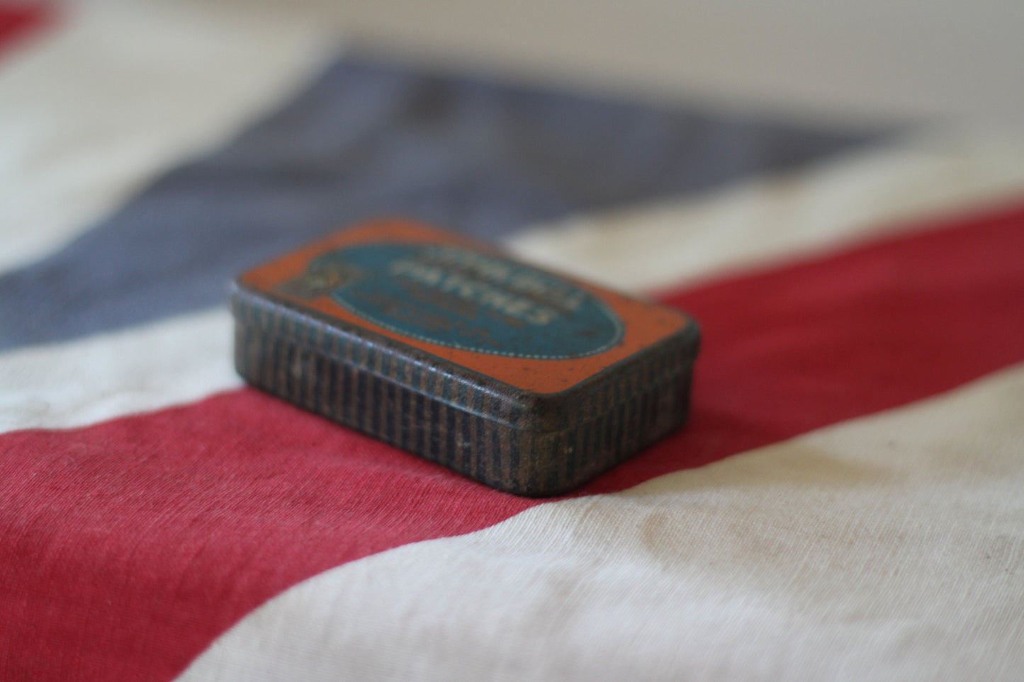 A Vintage John Bull Compound Self-Vulcanizing Patches For Motor Tube Repairs 6.5x4x1.5cm