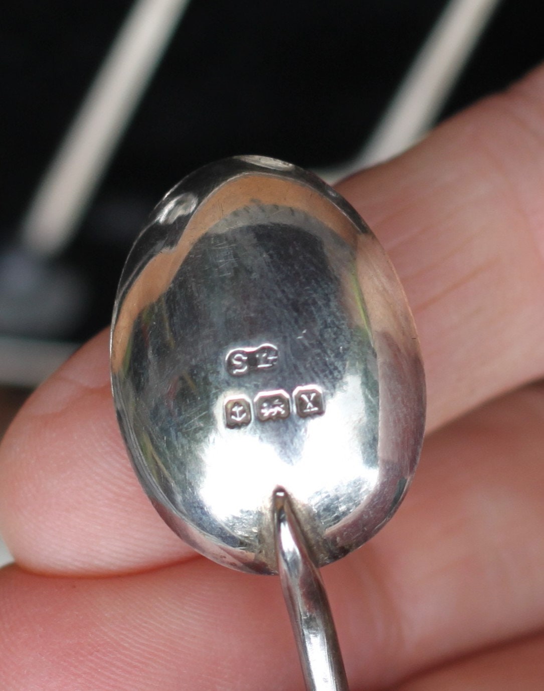 A Set of Six George V Silver Coffee Bean Spoons Housed in a John Nix Eastbourne Fitted Case, William Suckling Ltd, Birmingham 1922 48.2g