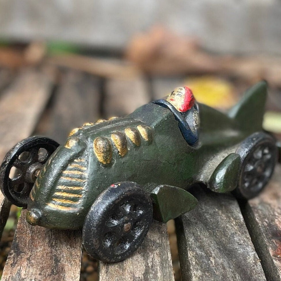A Vintage Cast Iron Hubley Racing Car 16cm Long