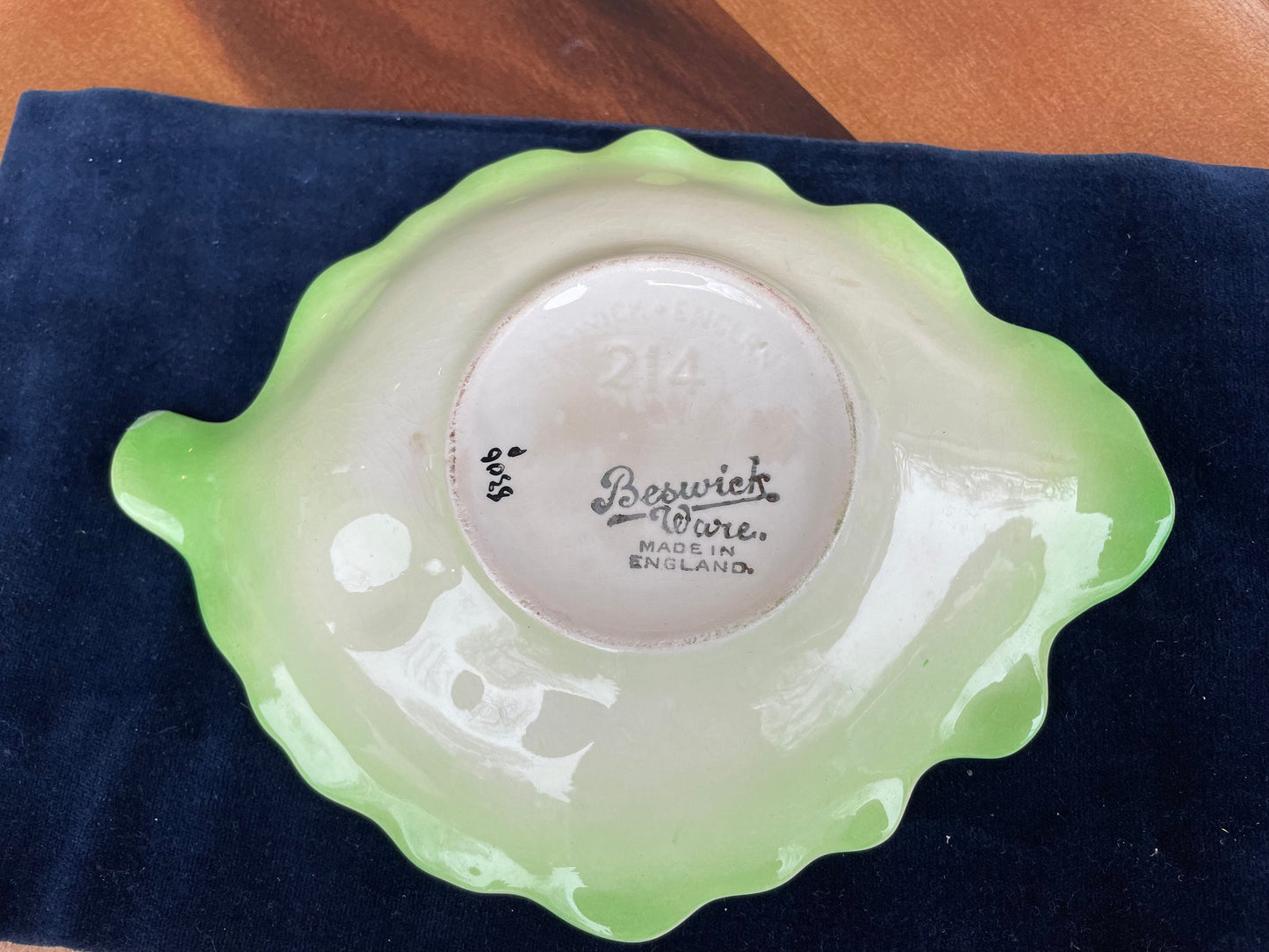 A Vintage 1950's Beswick Ware no. 214 Lettuce Leaf and Tomato 19cm Long