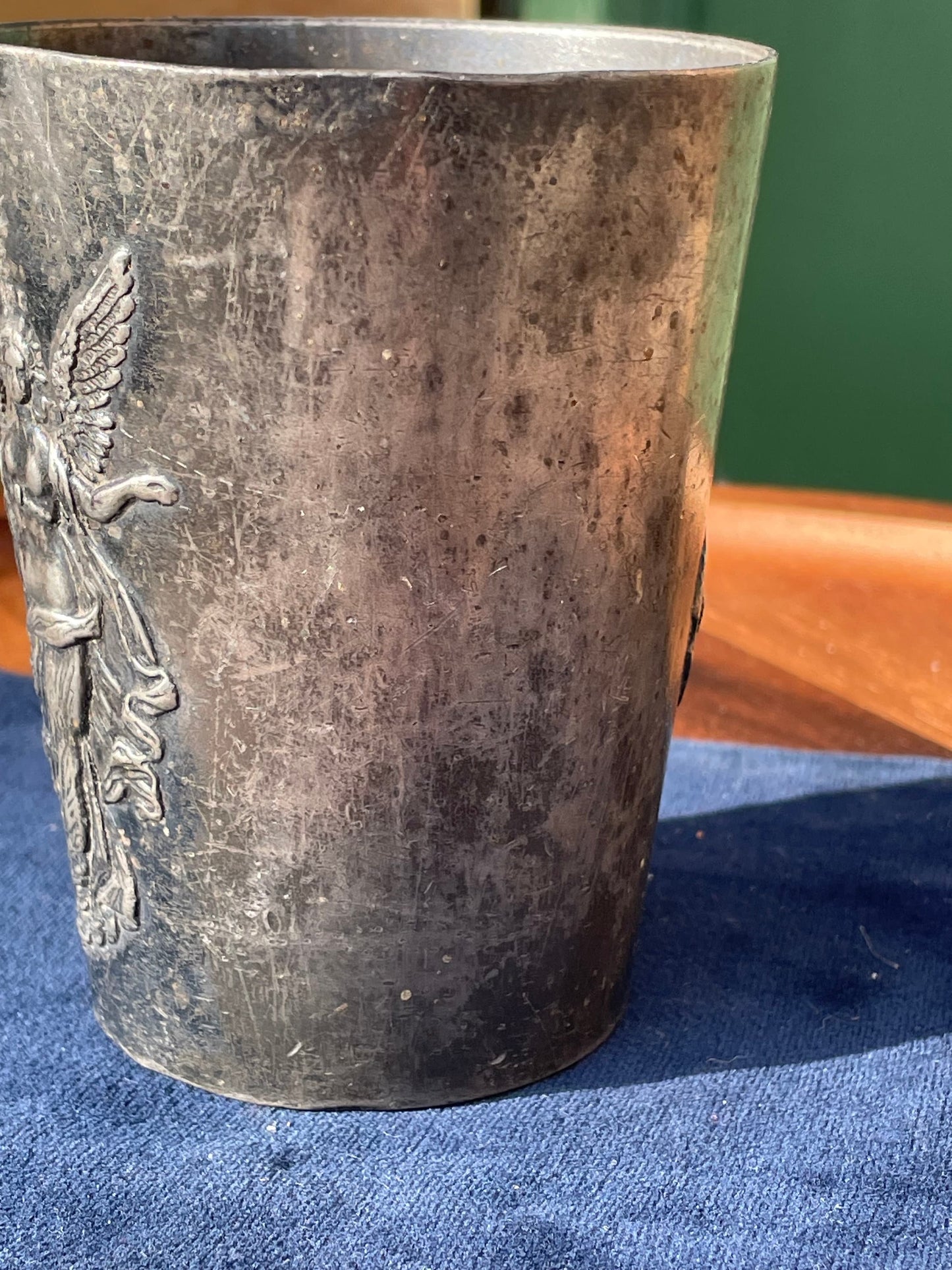 An Antique Pewter Beaker Symbolising the Russian French Union of July 1891 in Krondsadt - 10cm tall  -340g