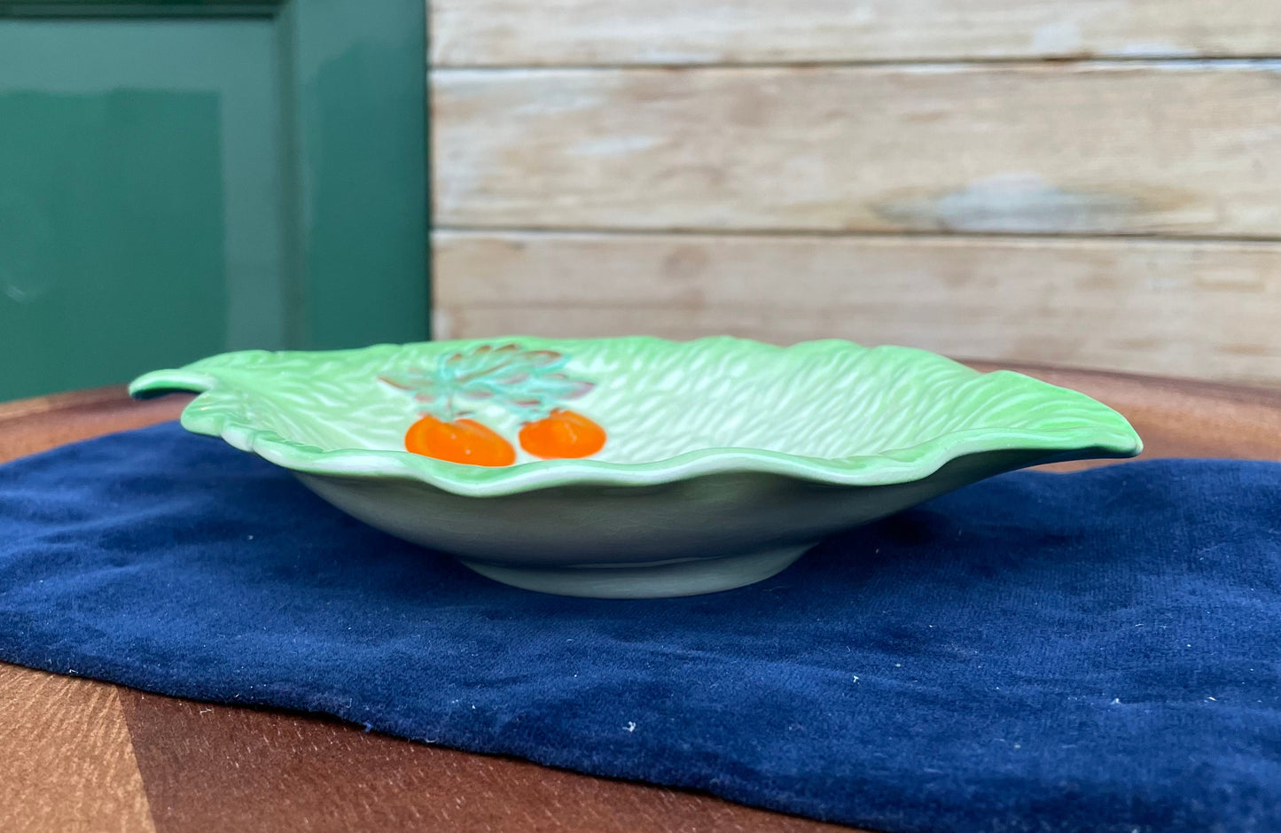 A Vintage 1950's Beswick Ware no. 214 Lettuce Leaf and Tomato 19cm Long
