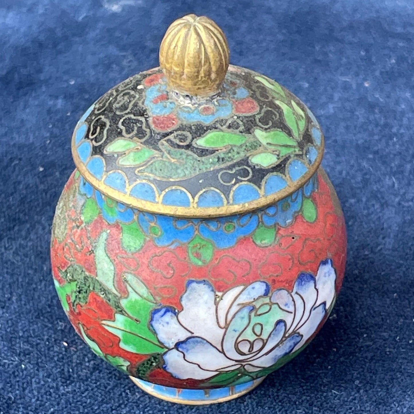 A Miniature Cloisonne Pot/Urn With Floral Design 5cm Tall