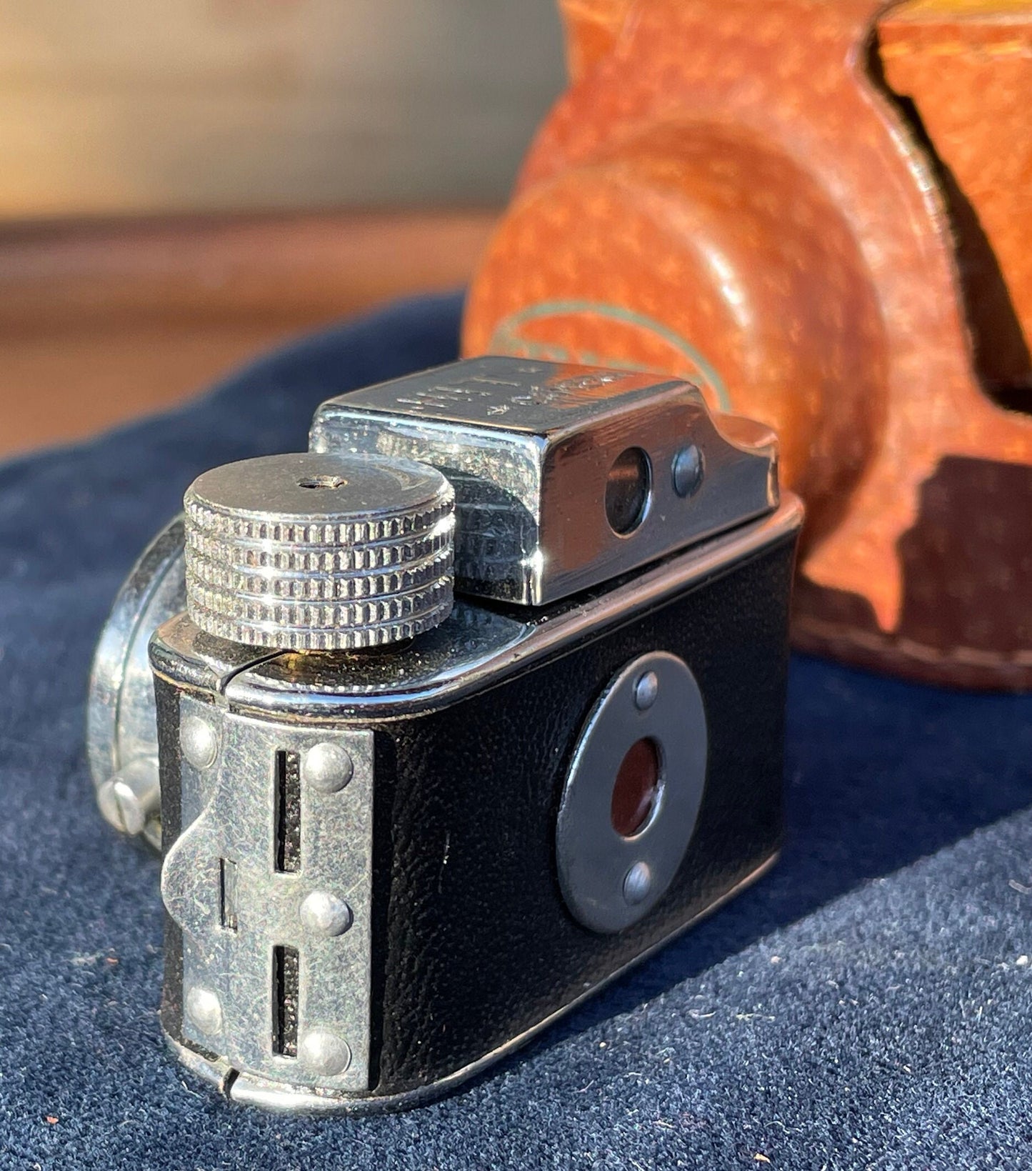Miniature HIT Spy Camera in Original Leather Case - Camera 5.5cm Wide
