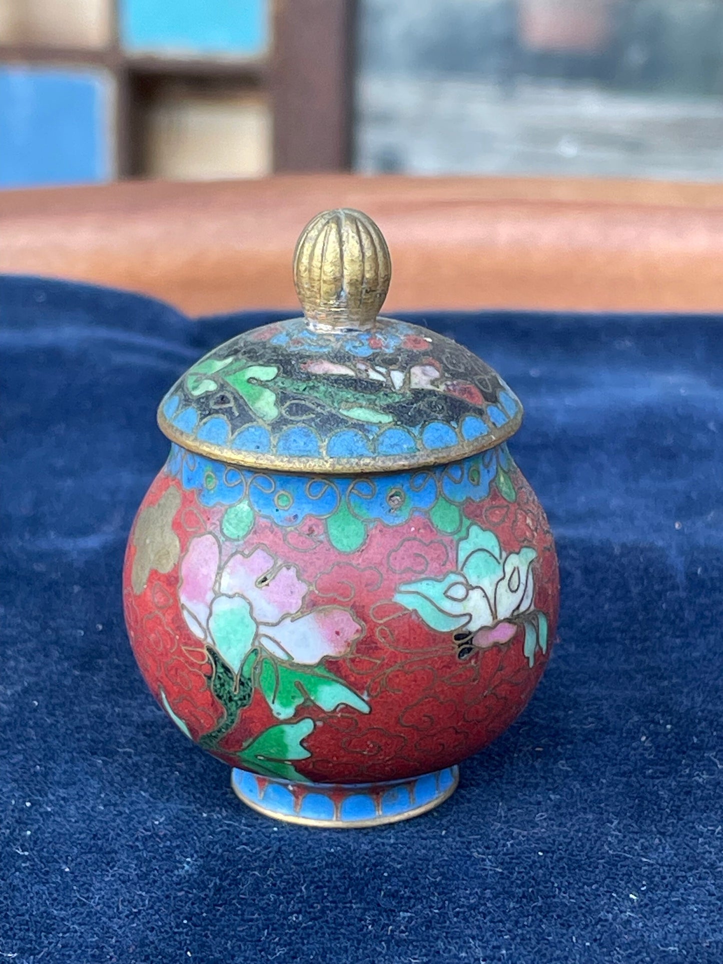 A Miniature Cloisonne Pot/Urn With Floral Design 5cm Tall