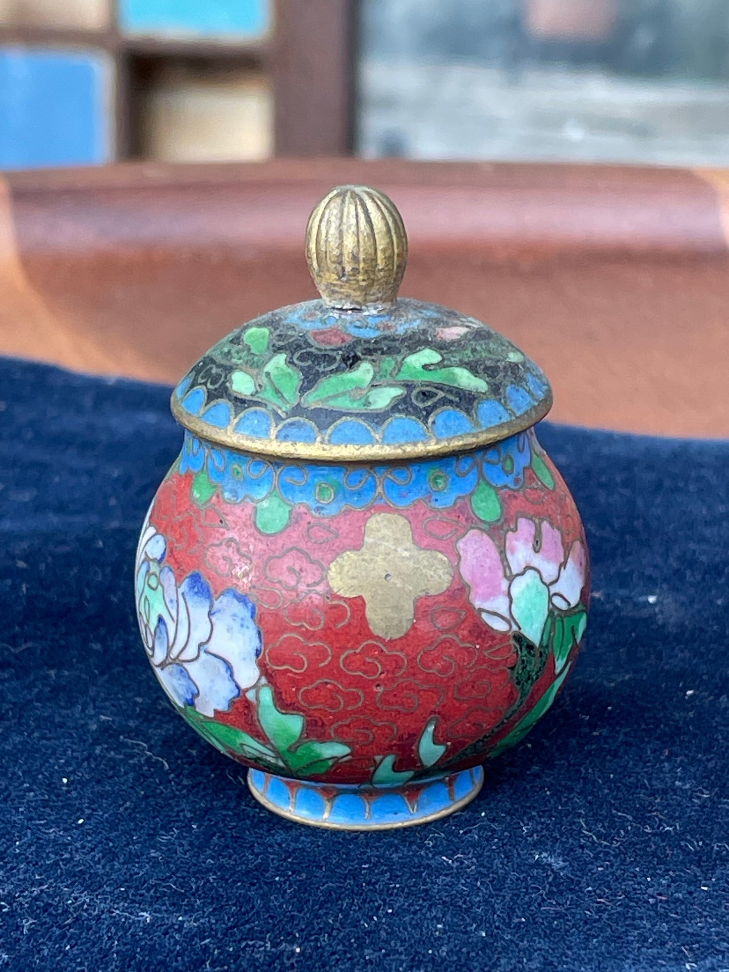 A Miniature Cloisonne Pot/Urn With Floral Design 5cm Tall