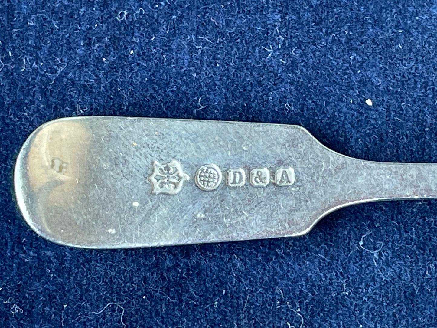 A fully marked Nevada silver by Daniel and Arter Ltd spoon 14cm long
