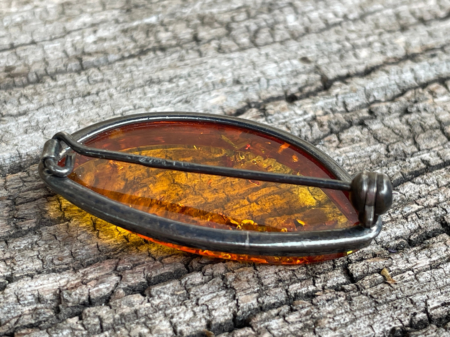 925 Silver and Amber substitute brooch 4cm wide