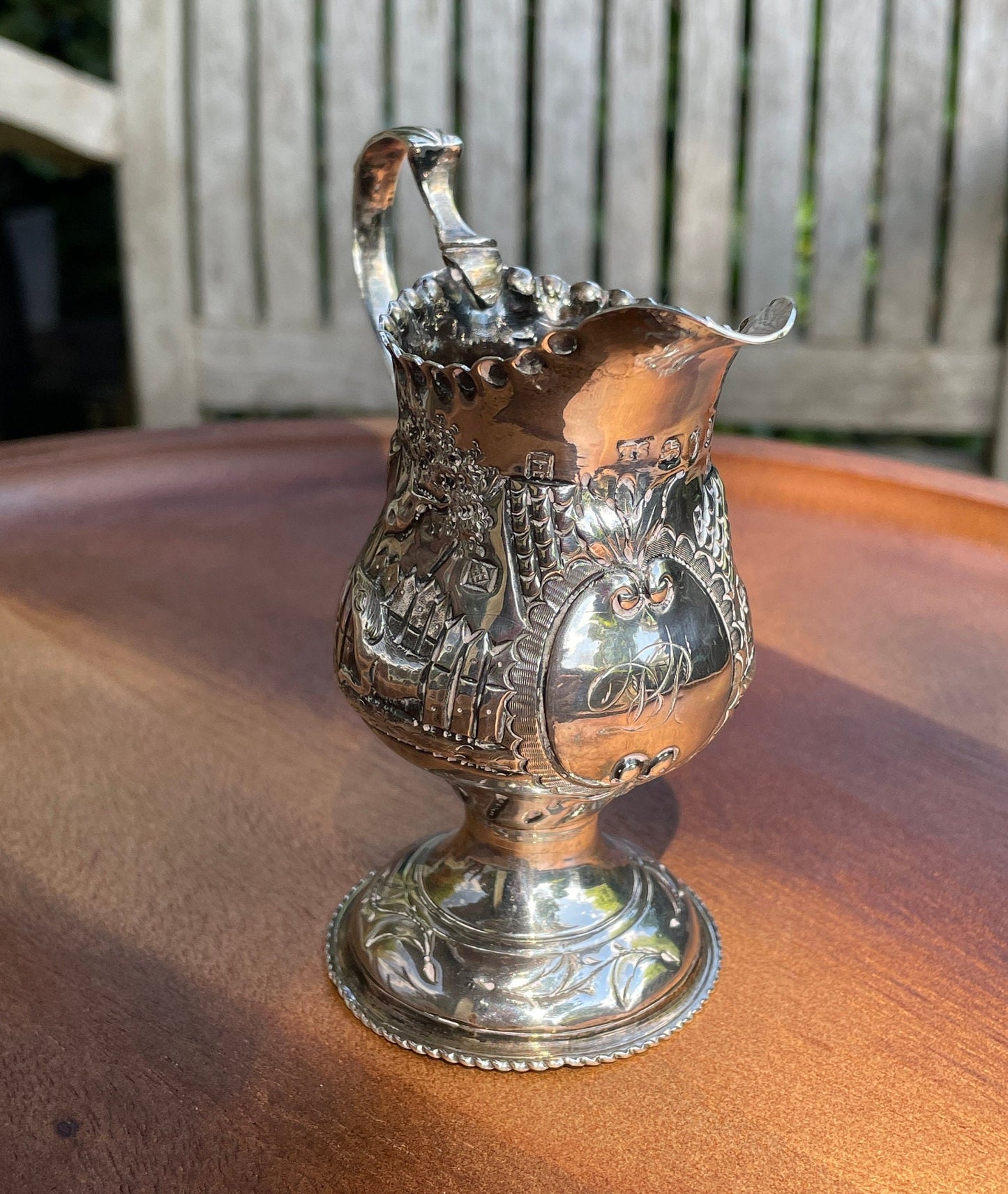 George III hallmarked solid silver cream jug London 1775 by Thomas Shepherd