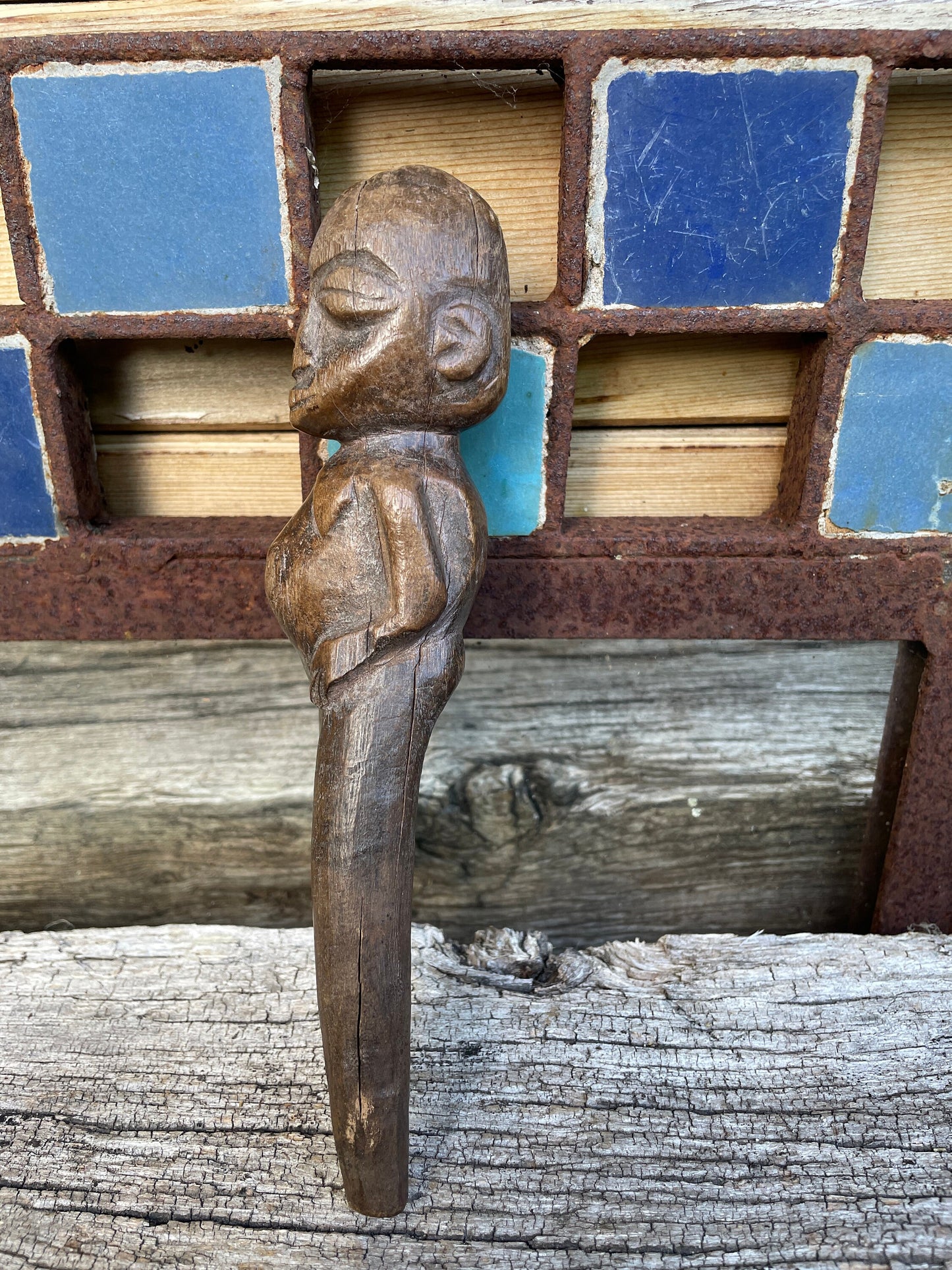 Senufo Style Carved Wooden Figure – Ancient Mother Tribal Sculpture – African Art Ivory Coast 20th Century 17.5cm
