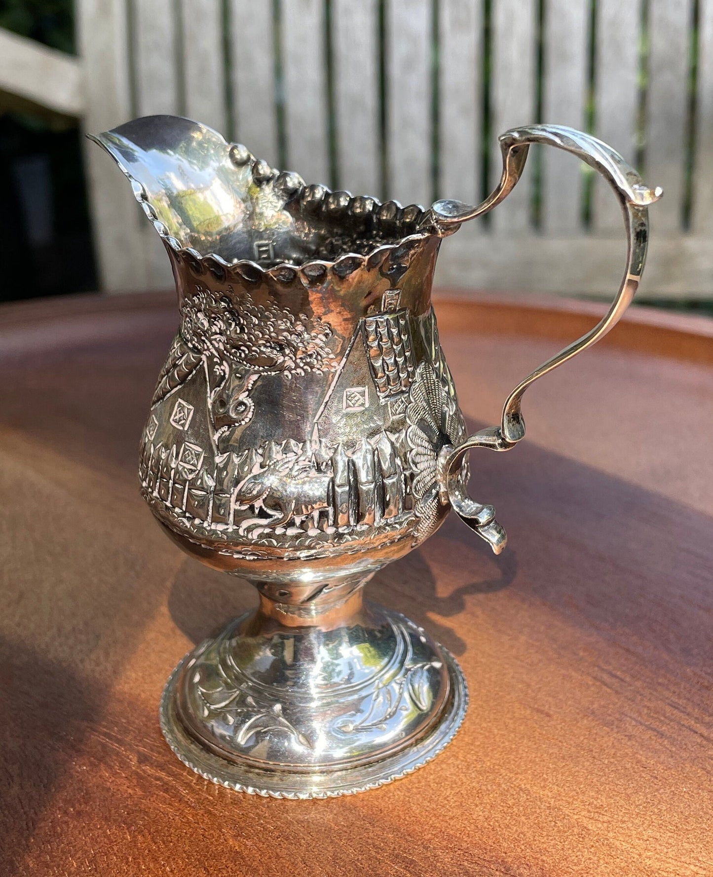George III hallmarked solid silver cream jug London 1775 by Thomas Shepherd