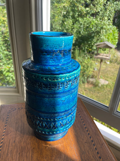 Aldo Londi for Bitossi Rimini Blu Vase – Mid Century Italian Pottery, 22.5cm Turquoise & Cobalt Geometric Glaze, c.1960s