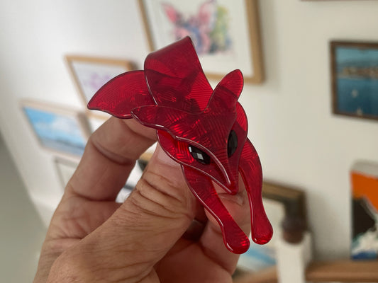 Vintage Style Red Fox Brooch – Retro Resin Statement Animal Pin, Art Deco Inspired Jewellery, Kitschy Woodland Gift