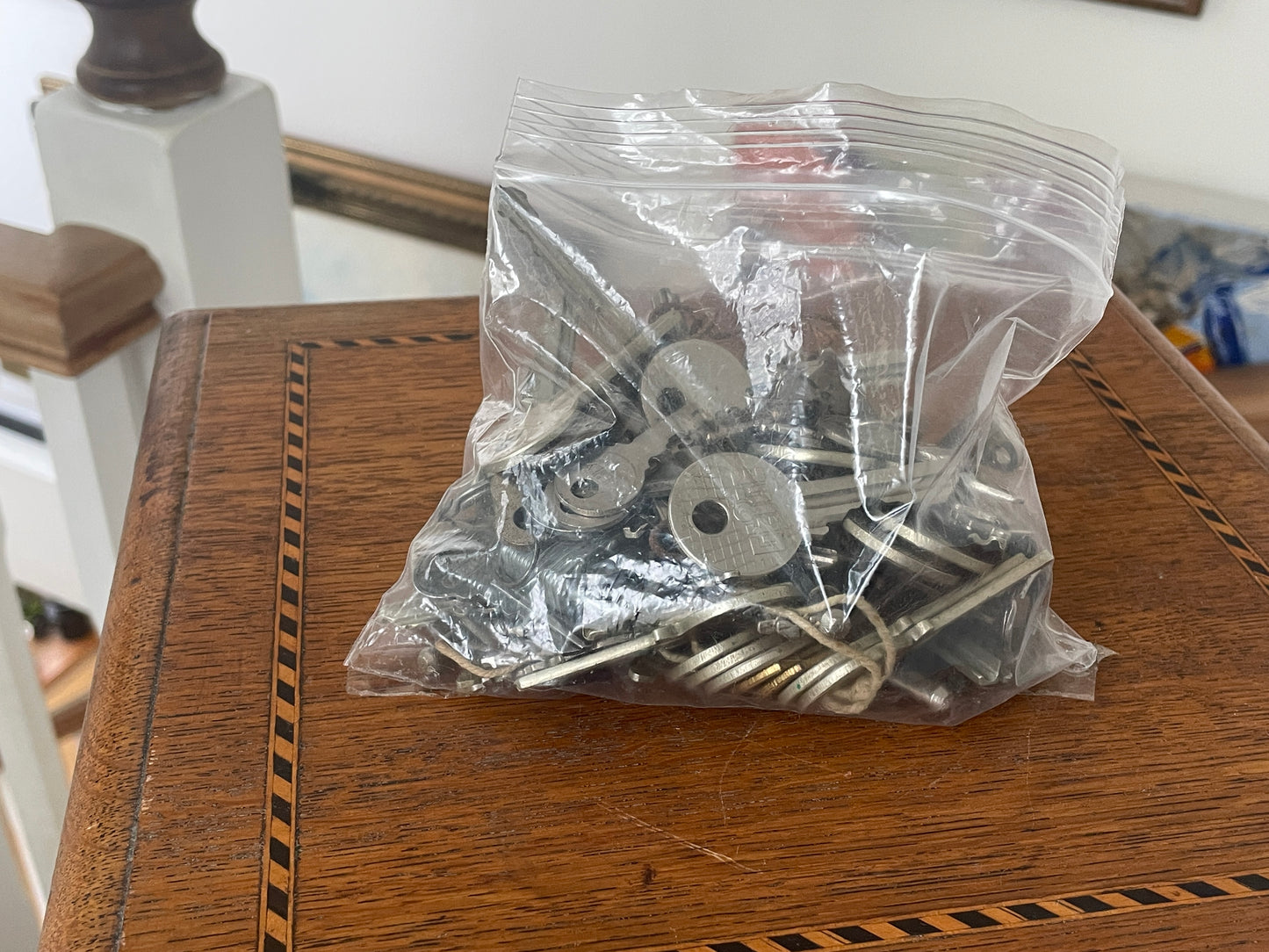 Vintage Mixed Key Collection – Antique & Retro Keys Job Lot, Yale Abus Skeleton Keys, Industrial Locksmith Supply, Craft Bundle