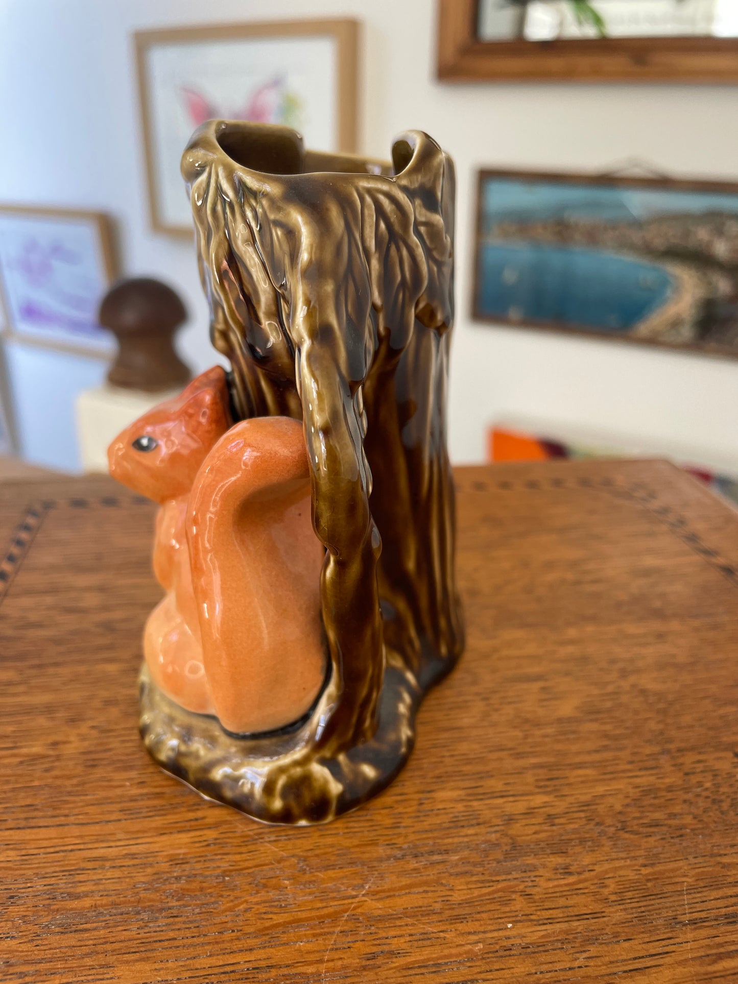 Vintage Sylvac Squirrel Vase 4233 Mid Century Woodland Pottery Made in England