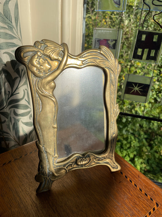Vintage Art Nouveau Style Brass Photo Frame – 21cm Woman and Floral Design Picture Frame, Mid-Century Revival Brass Frame