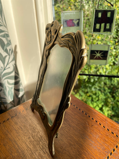 Vintage Art Nouveau Style Brass Photo Frame – 21cm Woman and Floral Design Picture Frame, Mid-Century Revival Brass Frame