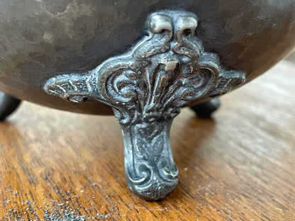 Antique John Round & Son EPBM Hammered Pewter Bowl – Art Nouveau Pierced Rim Footed Rose Bowl c.1905 Sheffield 12.5 cm