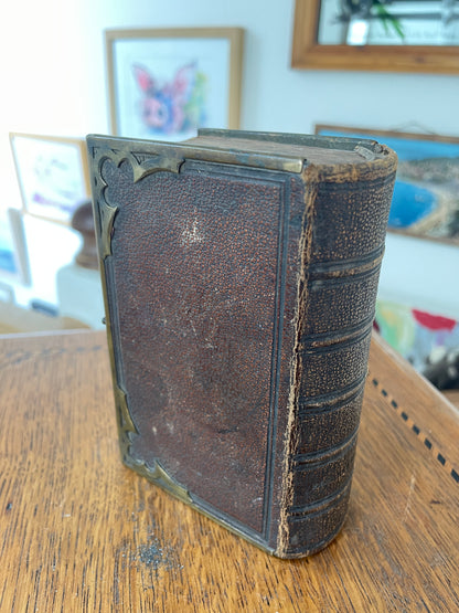 1863 Victorian Book of Common Prayer – Antique Leather & Brass Bound Oxford University Press Miniature Prayer Book