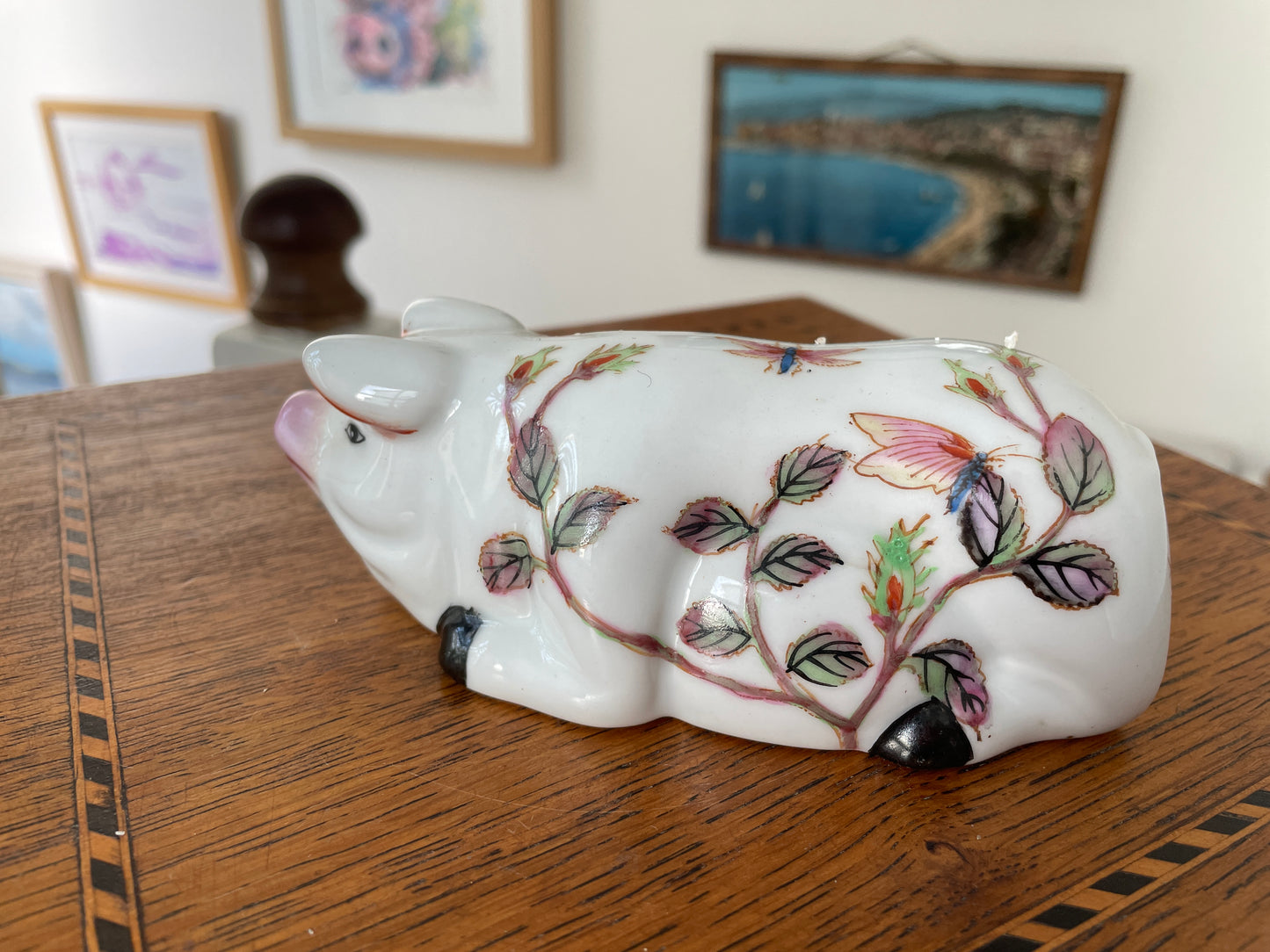 Antique Japanese Kutani Porcelain Pig – Meiji Period Hand-Painted Figurine, 19th Century Signed Pig Ornament, 13.5cm
