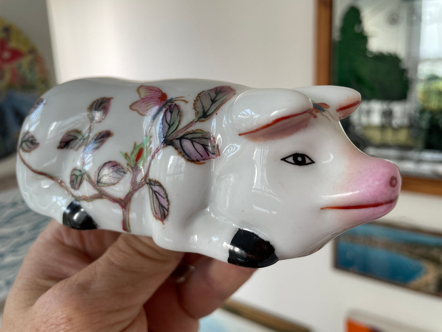 Antique Japanese Kutani Porcelain Pig – Meiji Period Hand-Painted Figurine, 19th Century Signed Pig Ornament, 13.5cm