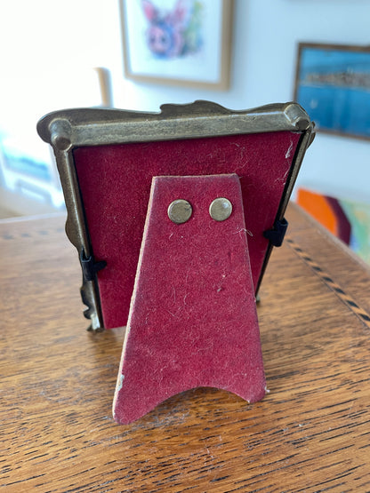 Vintage Brass Art Nouveau Picture Frame – 1950s Revival, Nude Lady Design with Red Velvet Back, 10x8cm